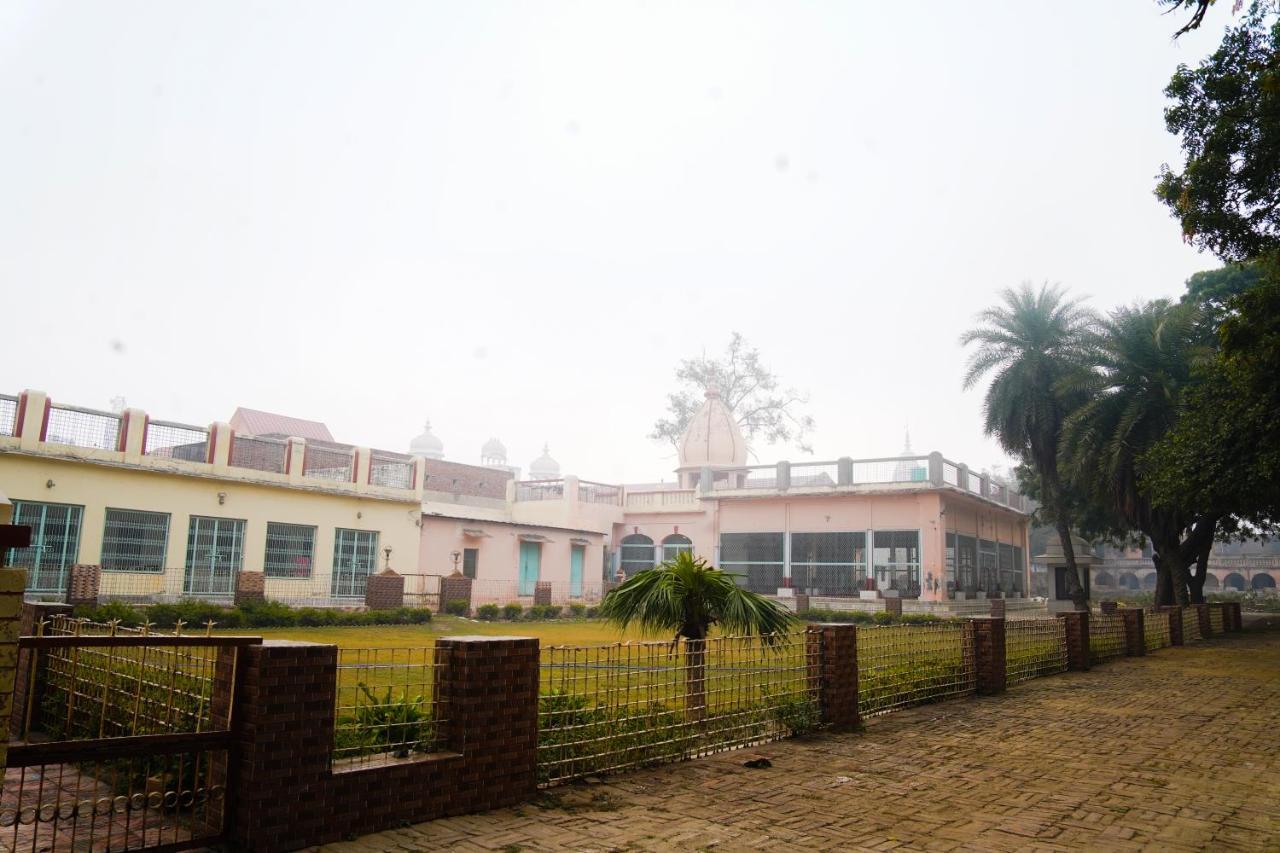 Shree Krishna Bhakti Ashram Hotell Vrindāvan Exteriör bild