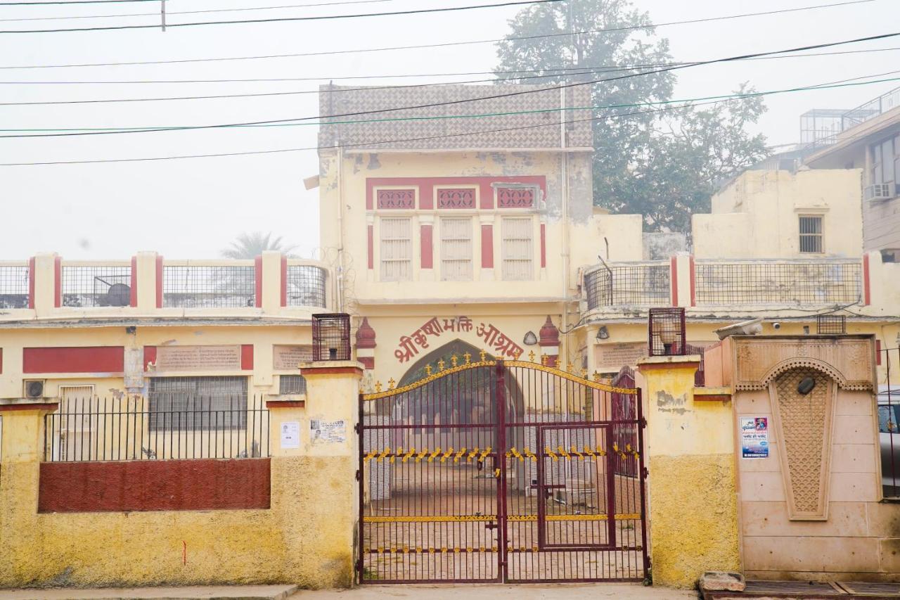 Shree Krishna Bhakti Ashram Hotell Vrindāvan Exteriör bild