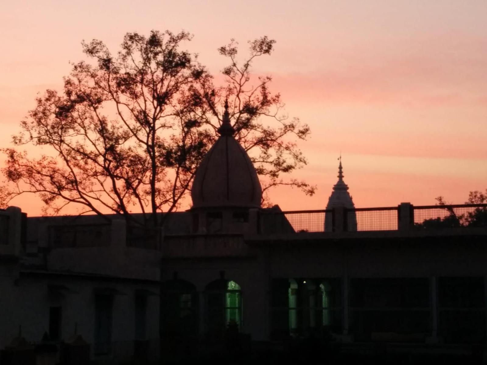 Shree Krishna Bhakti Ashram Hotell Vrindāvan Exteriör bild