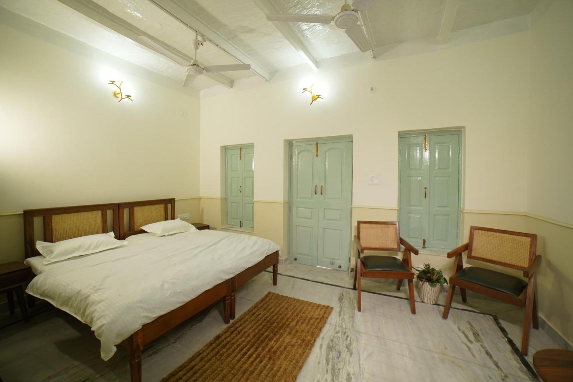 Shree Krishna Bhakti Ashram Hotell Vrindāvan Exteriör bild